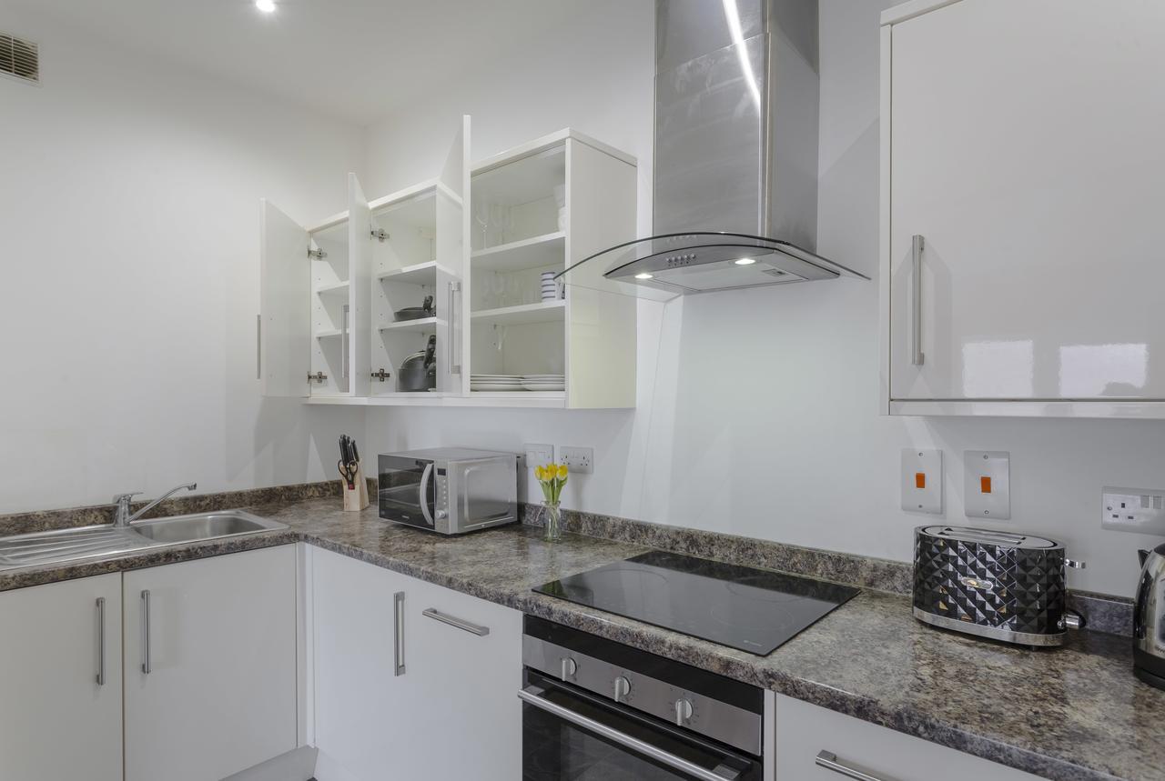 1 Bed Apt Sleeps 4 Luton  Ngoại thất bức ảnh